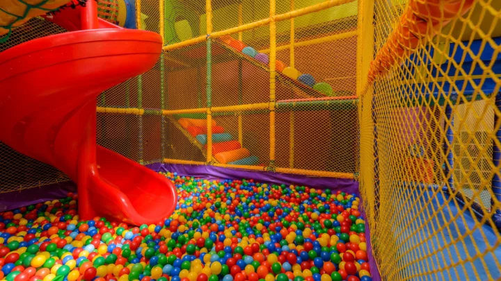 killarney-monkeymaze6_2000px-min